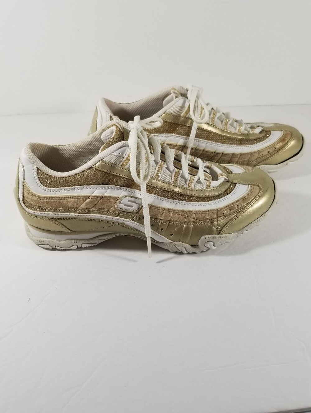 Skechers Gold Metallic Sneakers Women's Size 7.5 Leather Fabric Lace Up